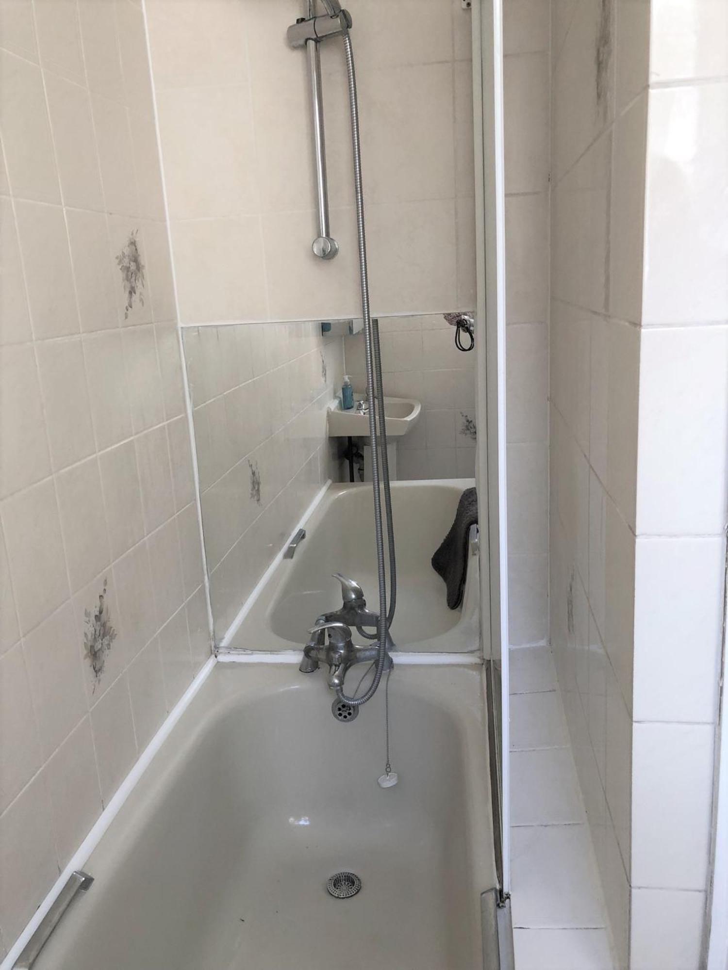 Spacious West London 2 Bedroom Apartment ภายนอก รูปภาพ