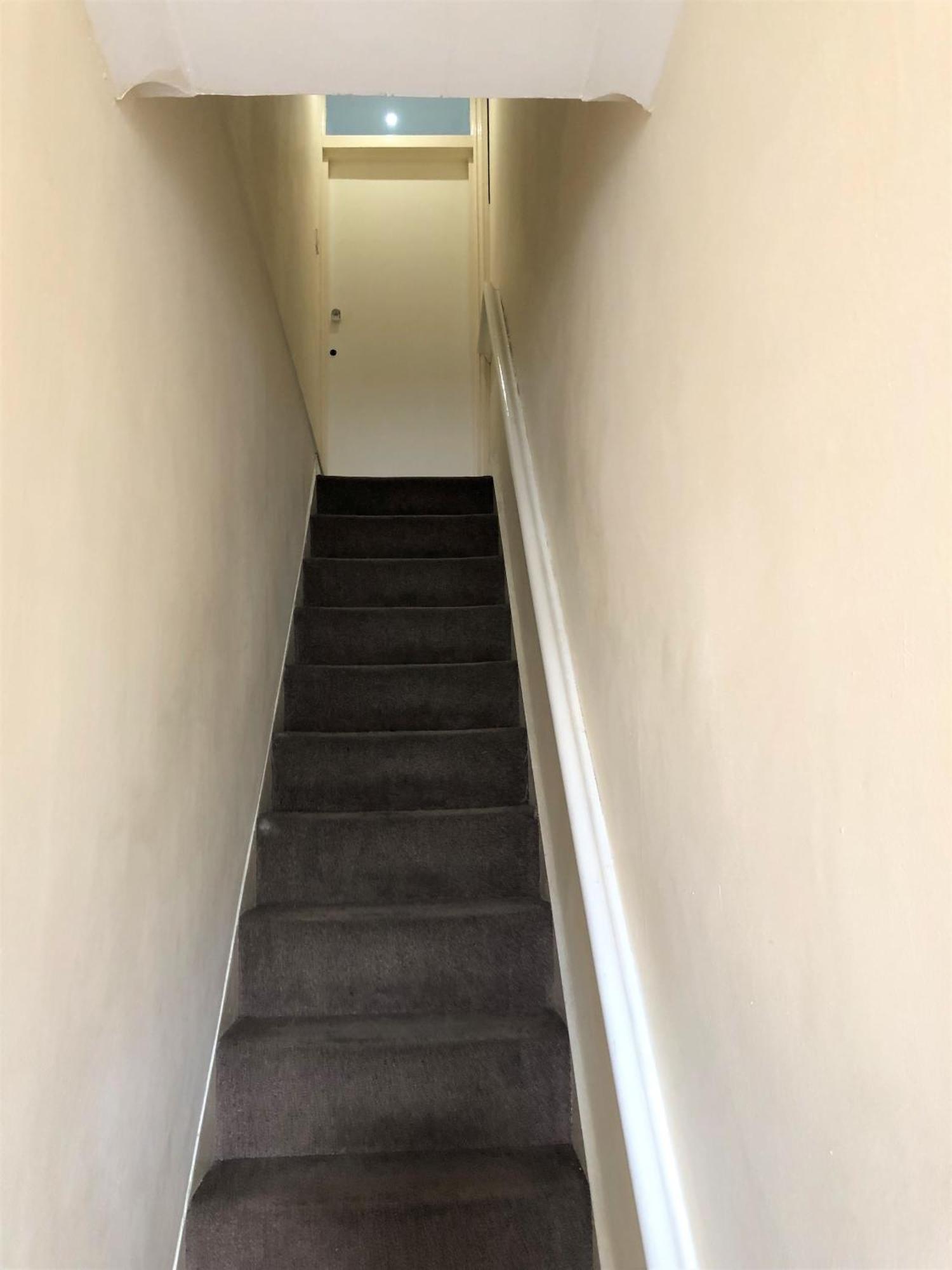 Spacious West London 2 Bedroom Apartment ภายนอก รูปภาพ